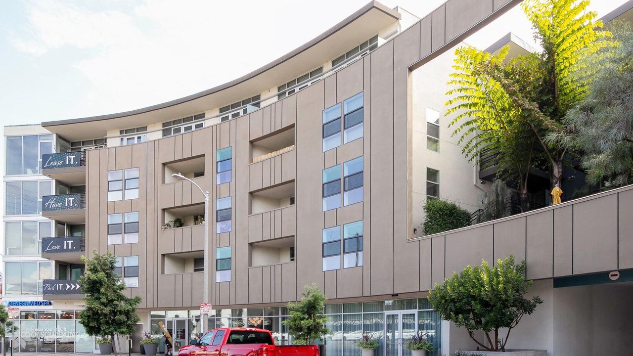 Photo of Outdoor in Beverly Grove