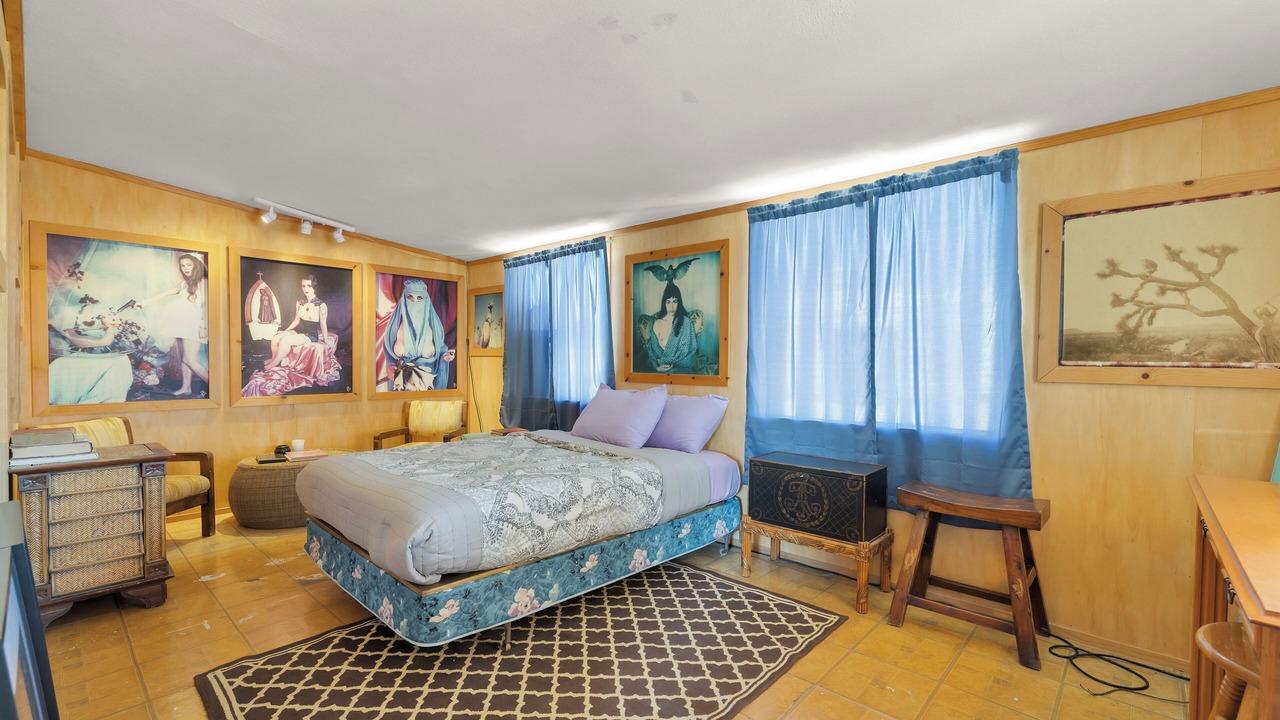 Photo of Bedroom in Bombay Beach
