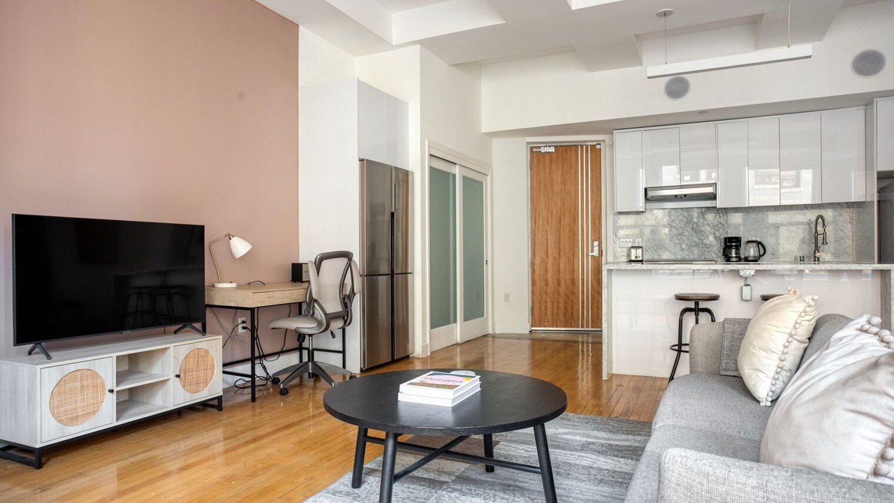 Photo of Livingroom in Historic Core