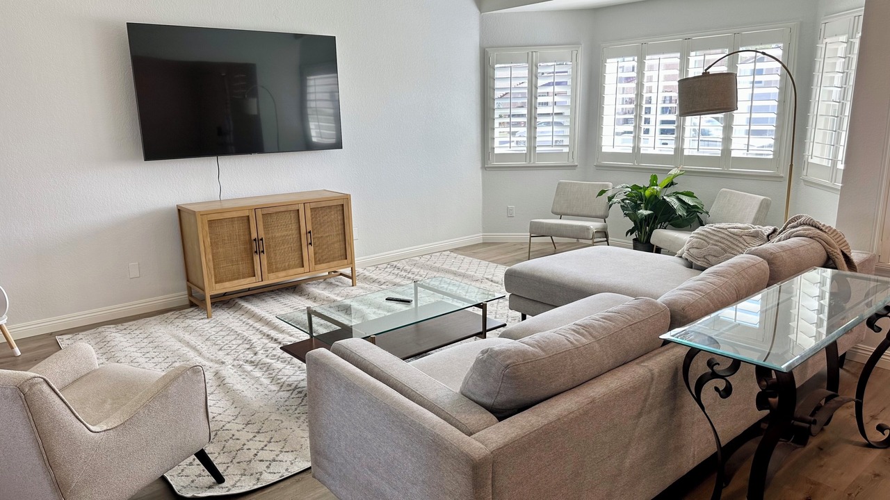 Photo of Livingroom in Lancaster