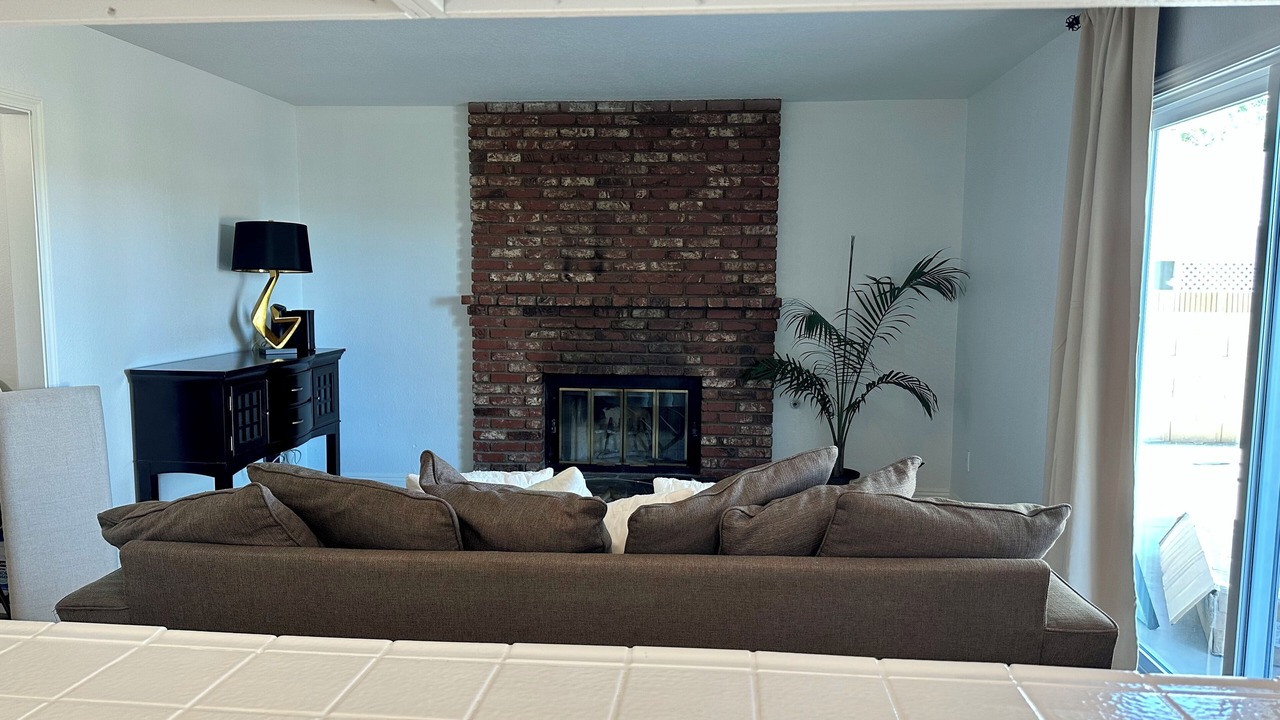 Photo of Livingroom in Lancaster