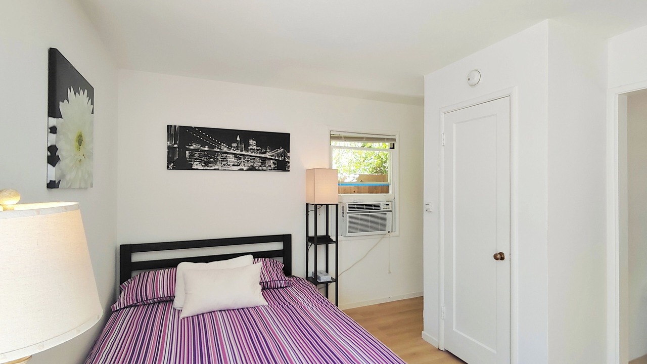 Photo of Bedroom in Redwood City
