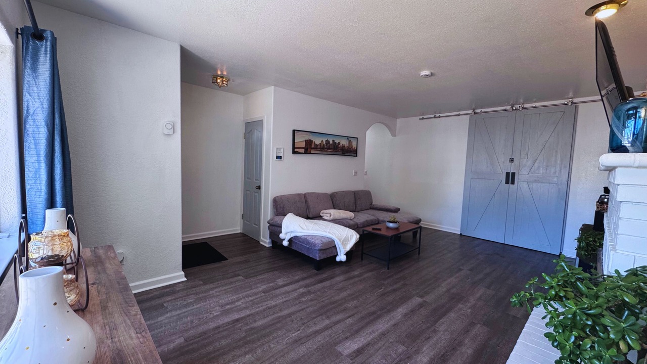 Photo of Livingroom in Castro Valley