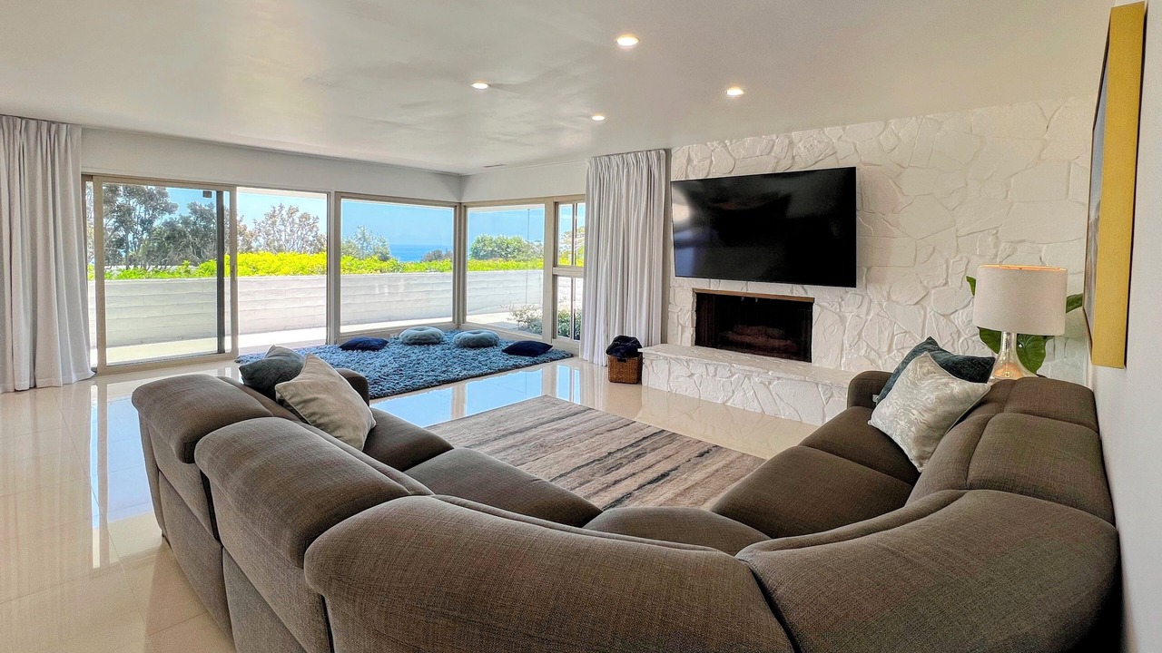 Photo of Livingroom in Monarch Beach