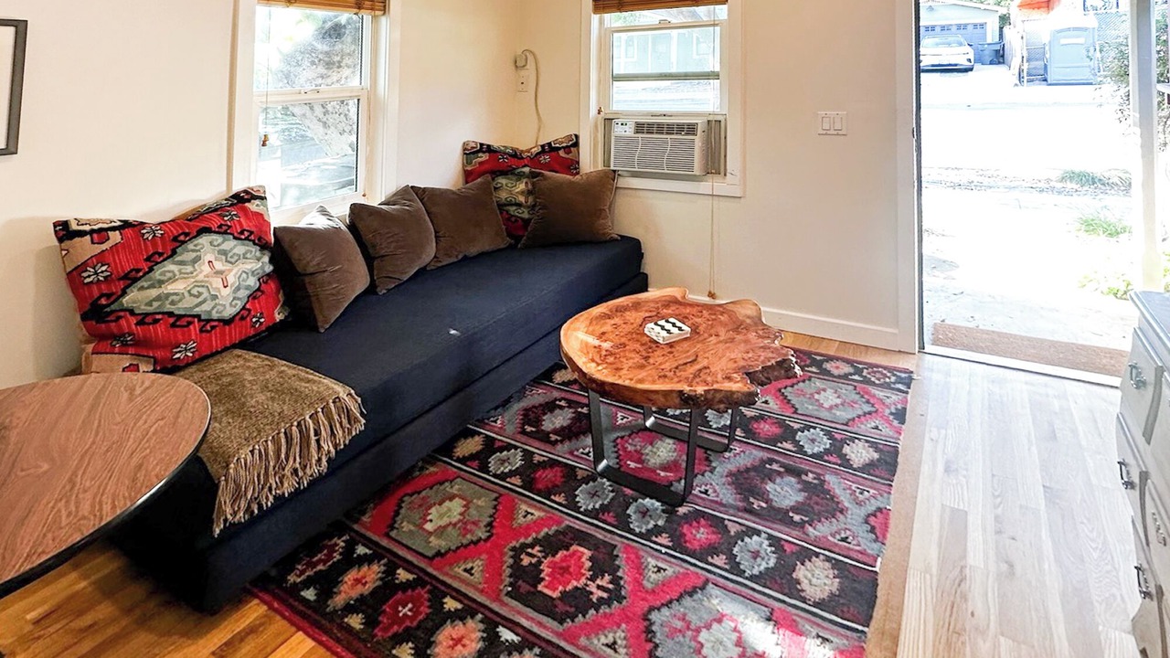 Photo of Livingroom in Pasadena