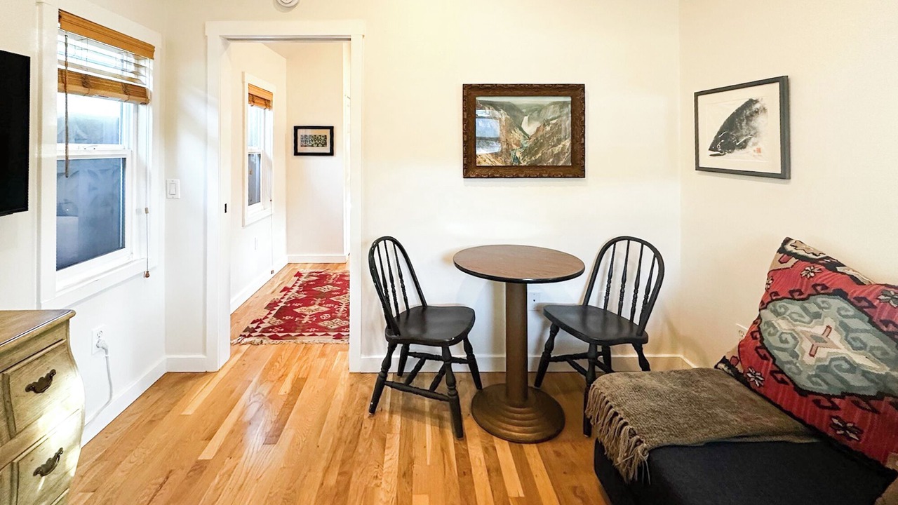 Photo of Livingroom in Pasadena