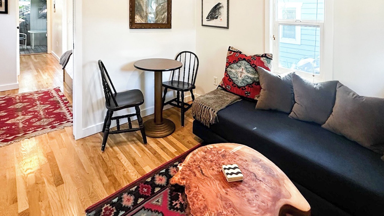 Photo of Livingroom in Pasadena