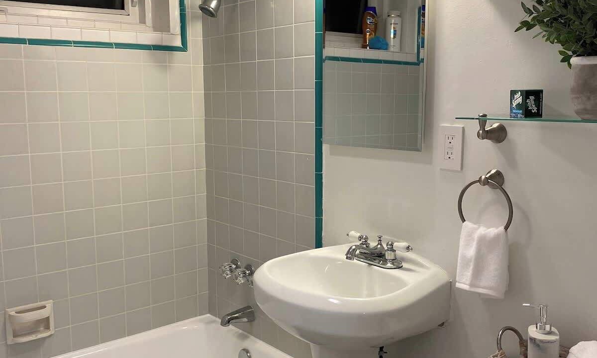 Photo of Bathroom in El Porto