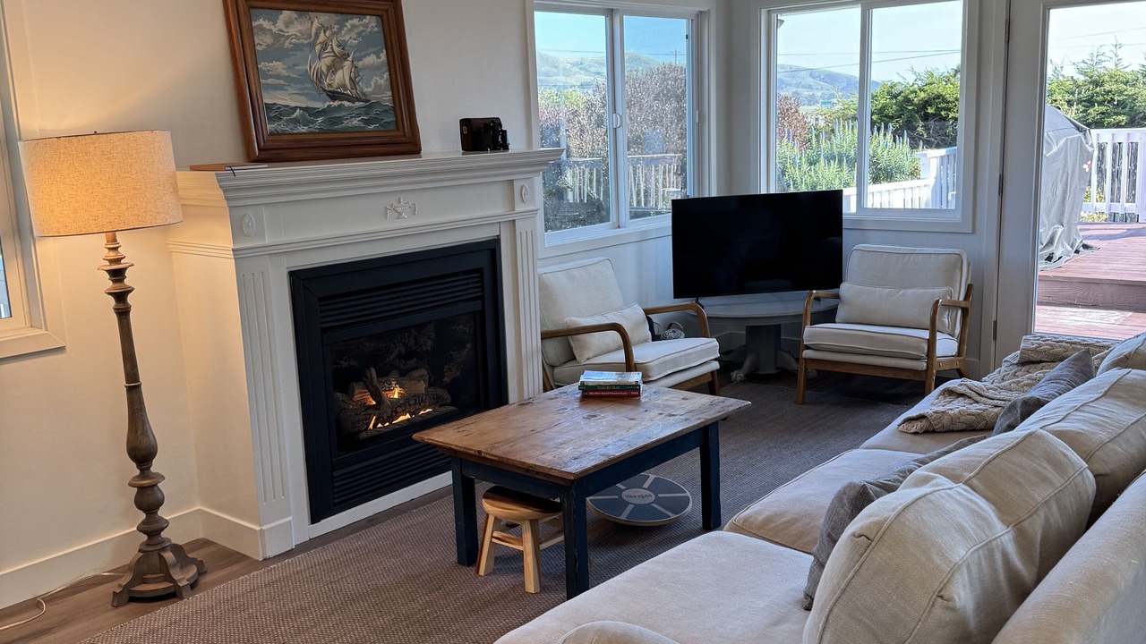 Photo of Livingroom in Bodega Bay