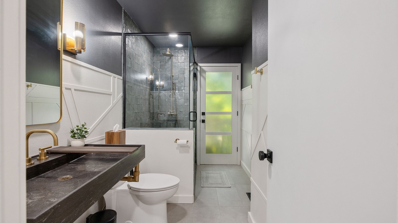 Photo of Bathroom in Sanger