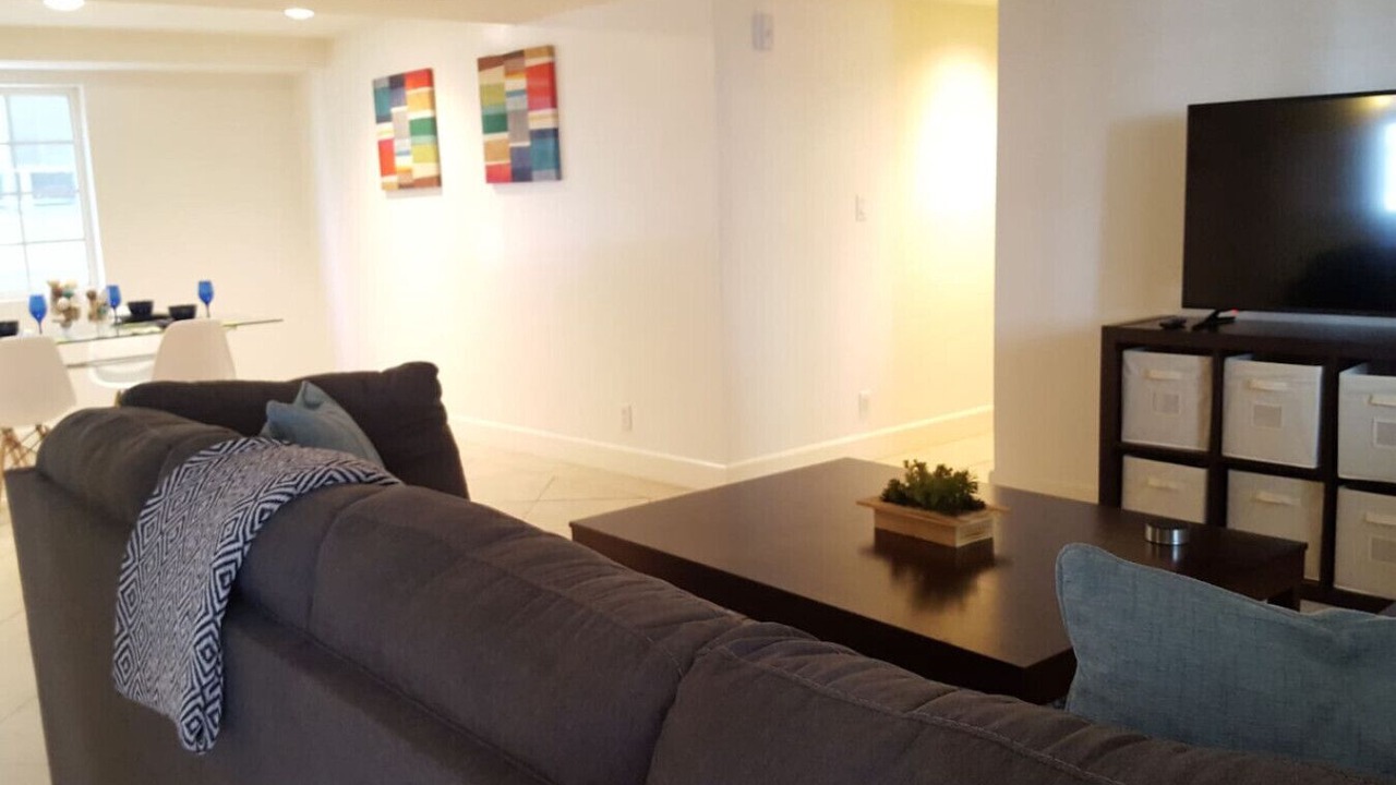 Photo of Livingroom in Beverly Grove