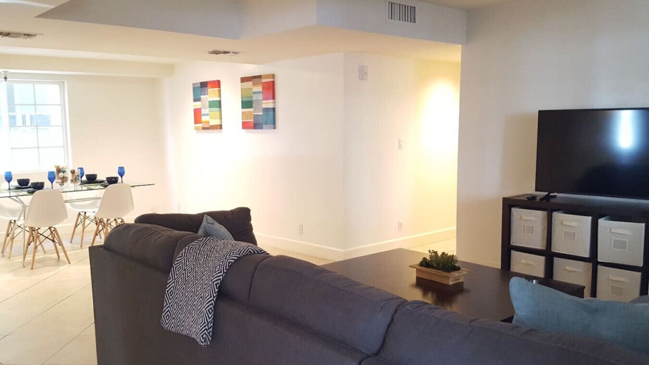 Photo of Livingroom in Beverly Grove