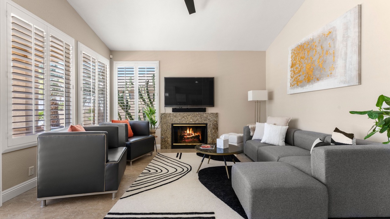 Photo of Livingroom in Cathedral City