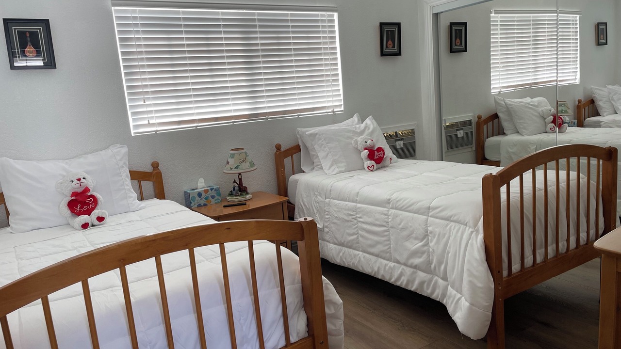 Photo of Bedroom in East Whittier