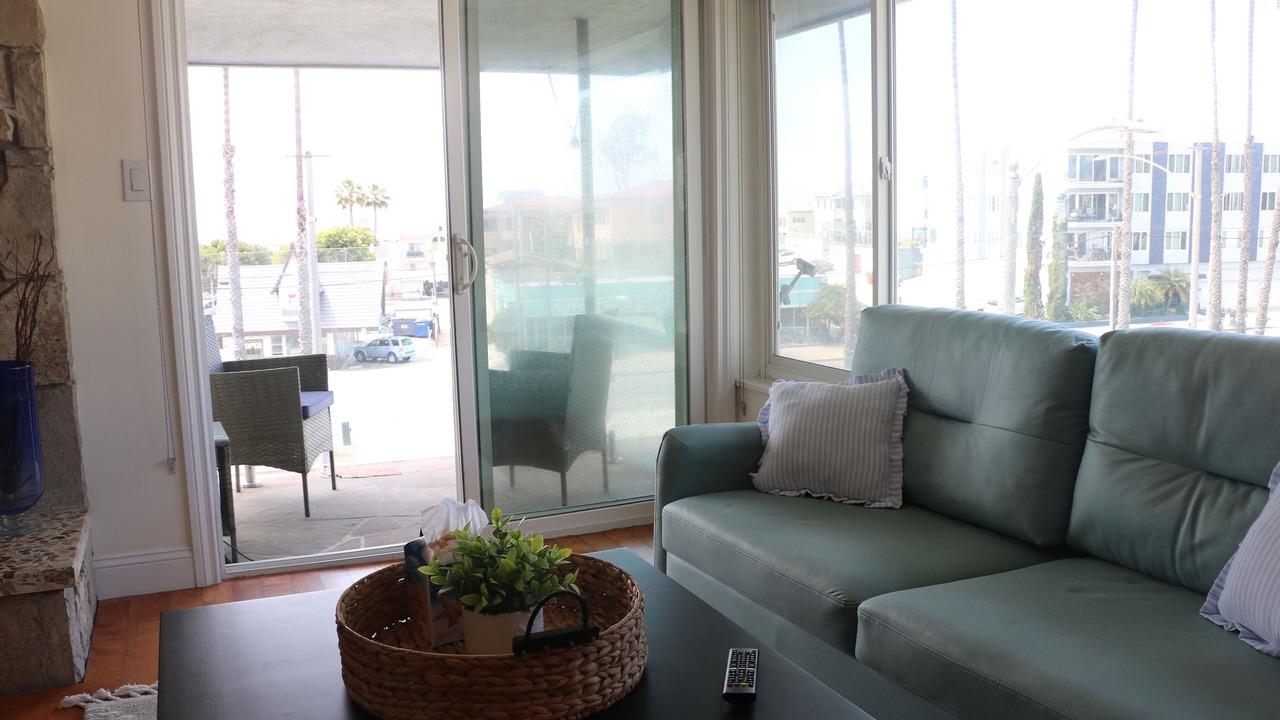 Photo of Livingroom in Belmont Heights