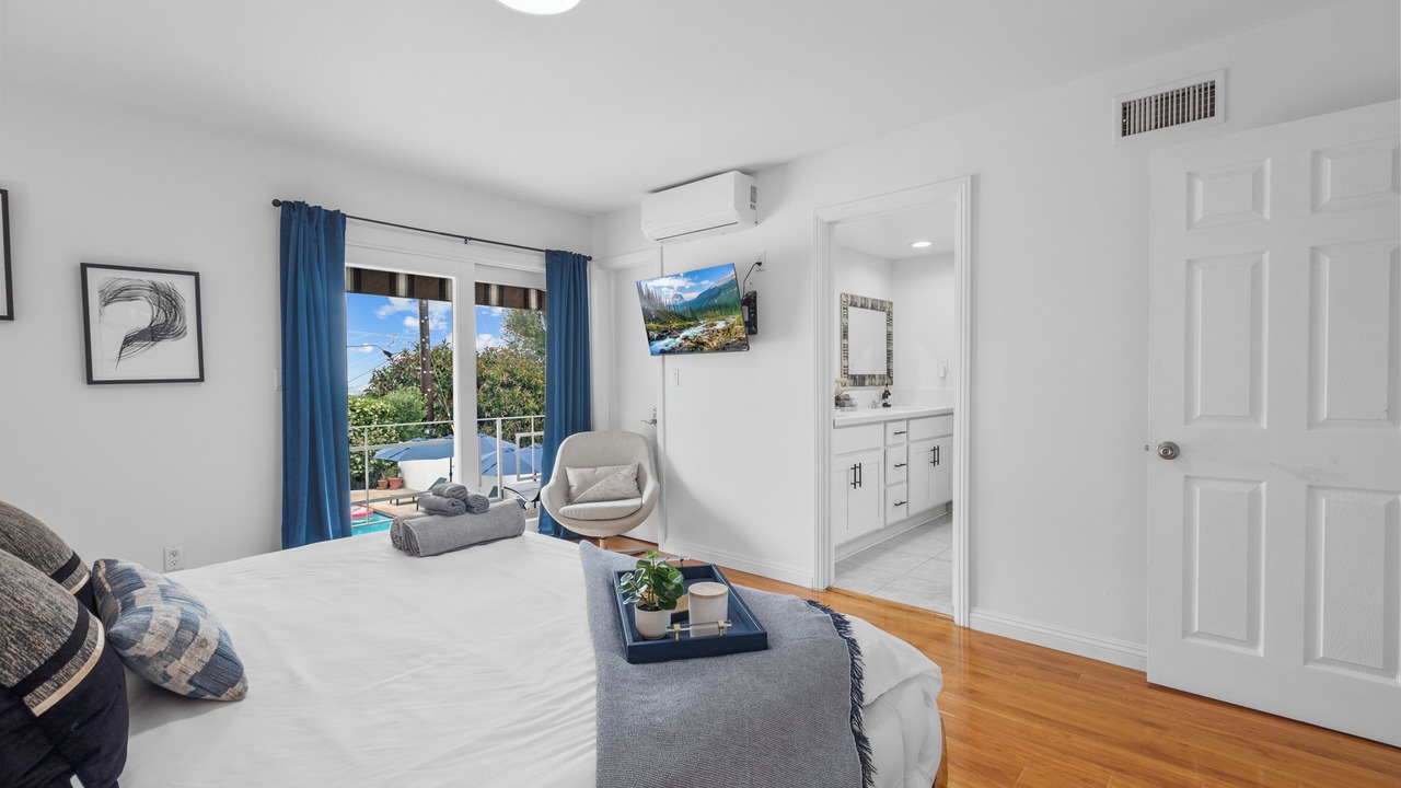 Photo of Bedroom in Hacienda Heights
