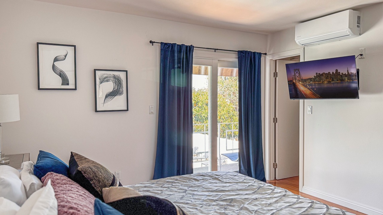 Photo of Bedroom in Hacienda Heights