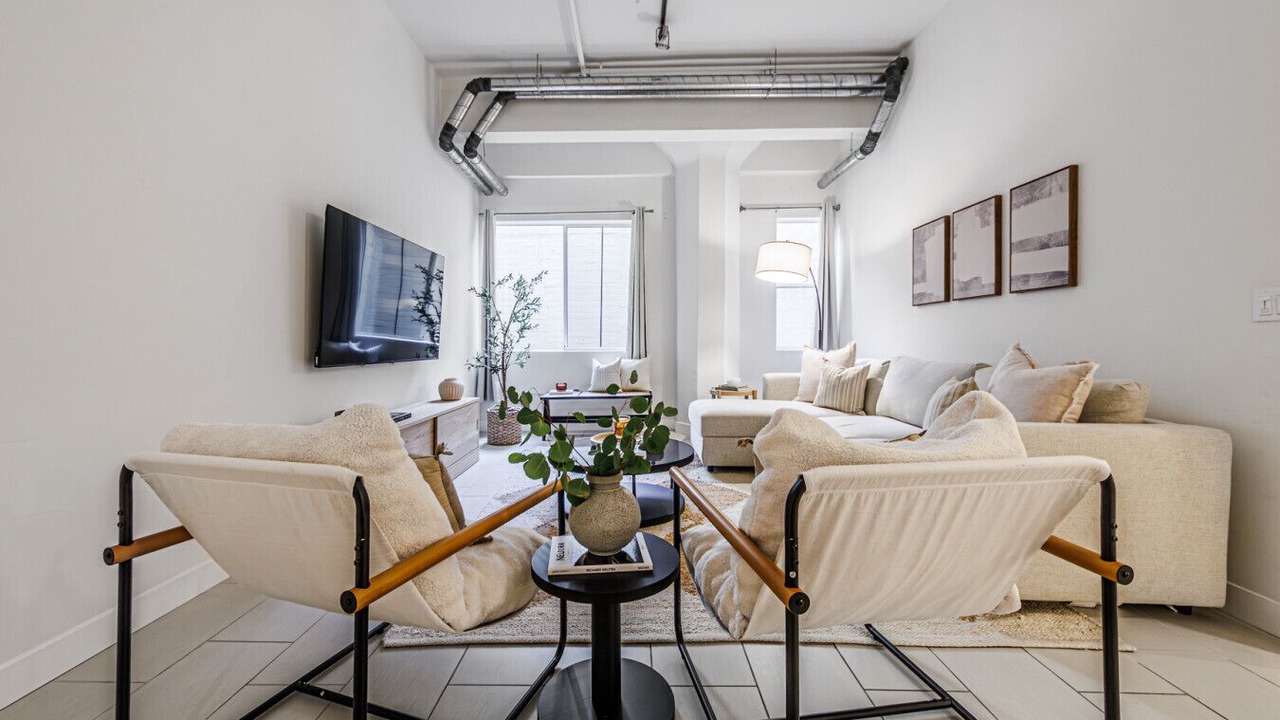 Photo of Livingroom in Historic Core