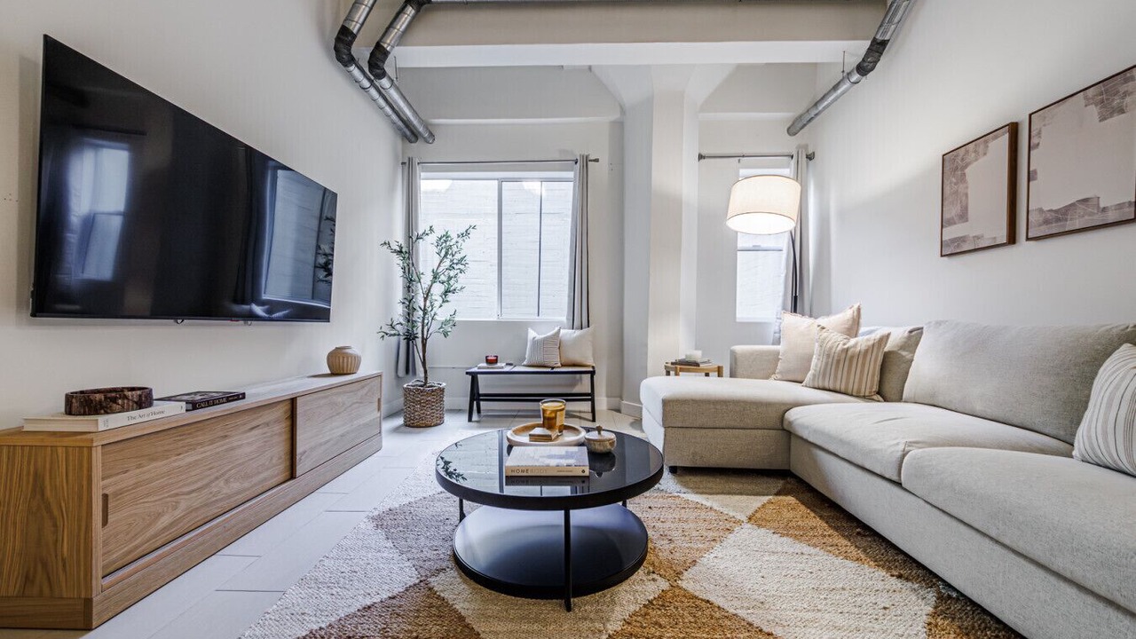 Photo of Livingroom in Historic Core