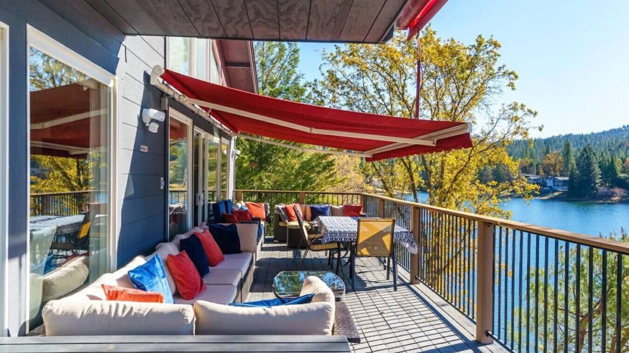 Photo of Outdoor in Groveland
