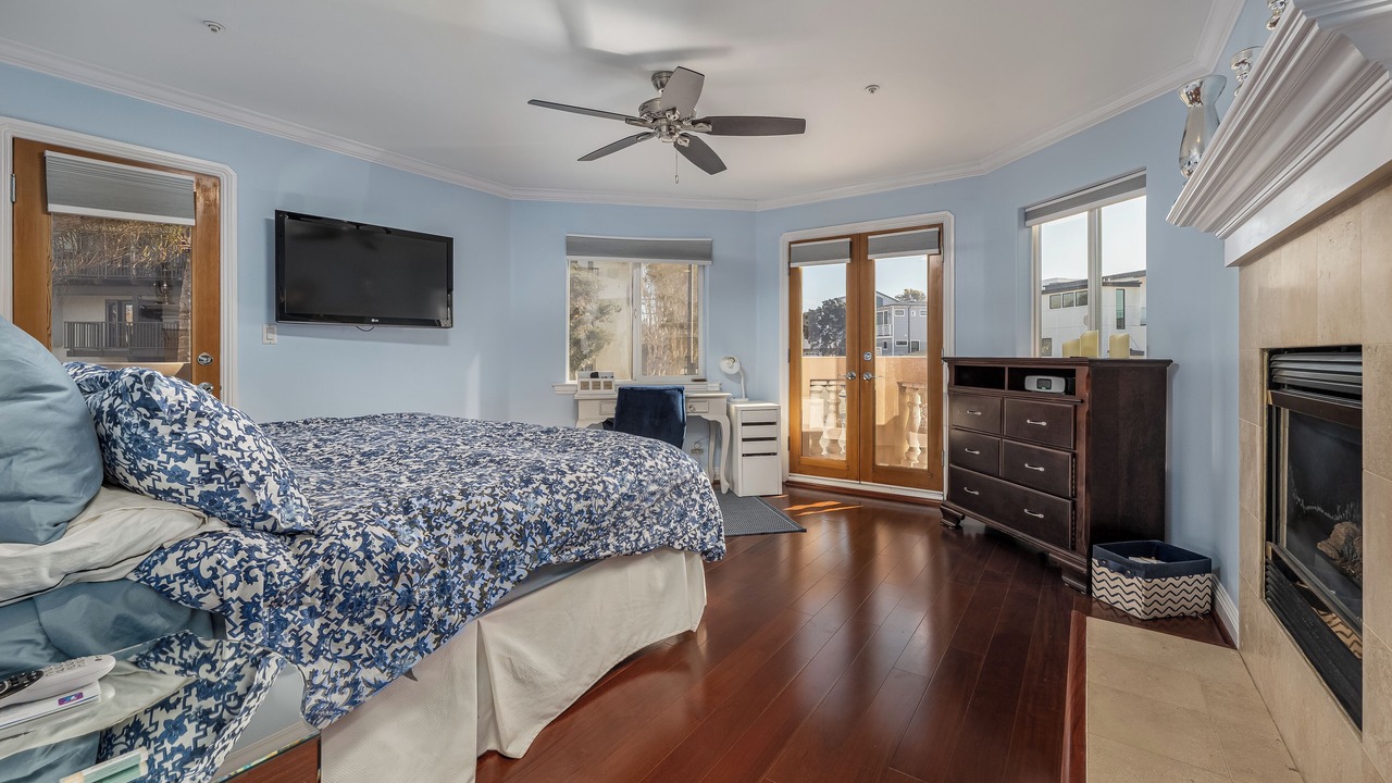 Photo of Bedroom in Hermosa Beach