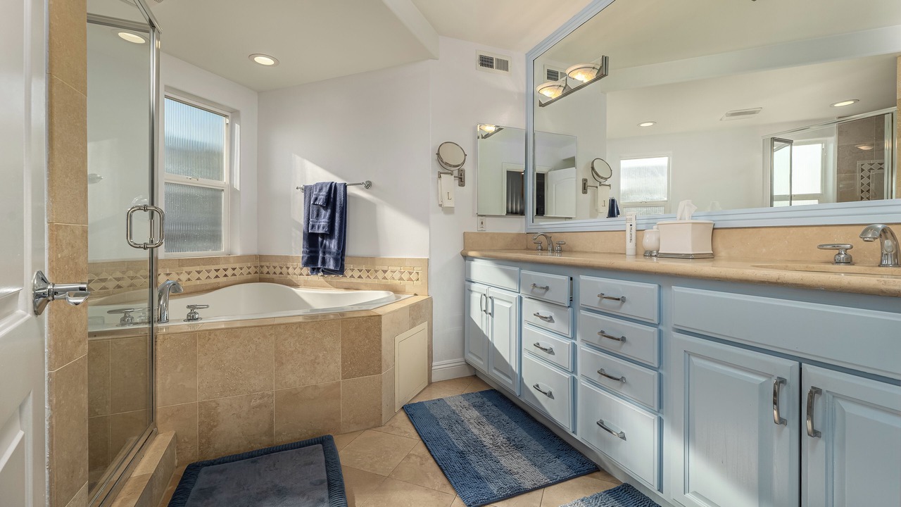 Photo of Bathroom in Hermosa Beach