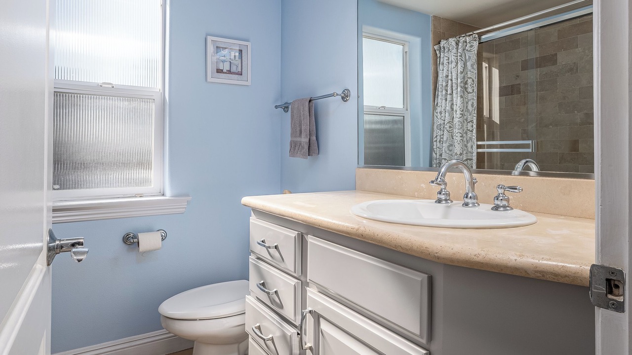 Photo of Bathroom in Hermosa Beach