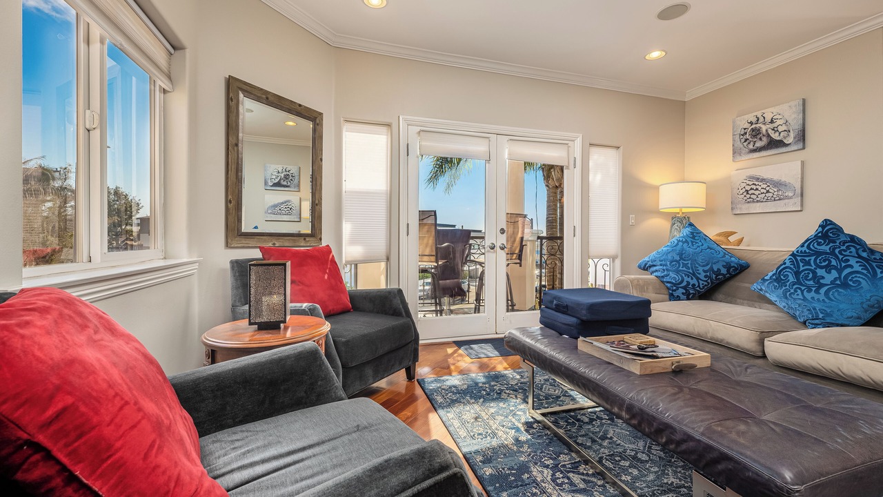 Photo of Livingroom in Hermosa Beach