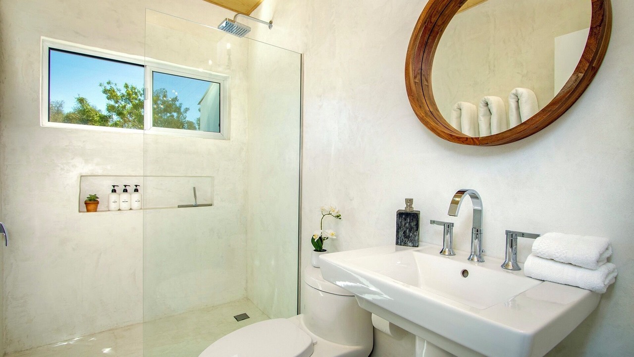 Photo of Bathroom in Indian Cove