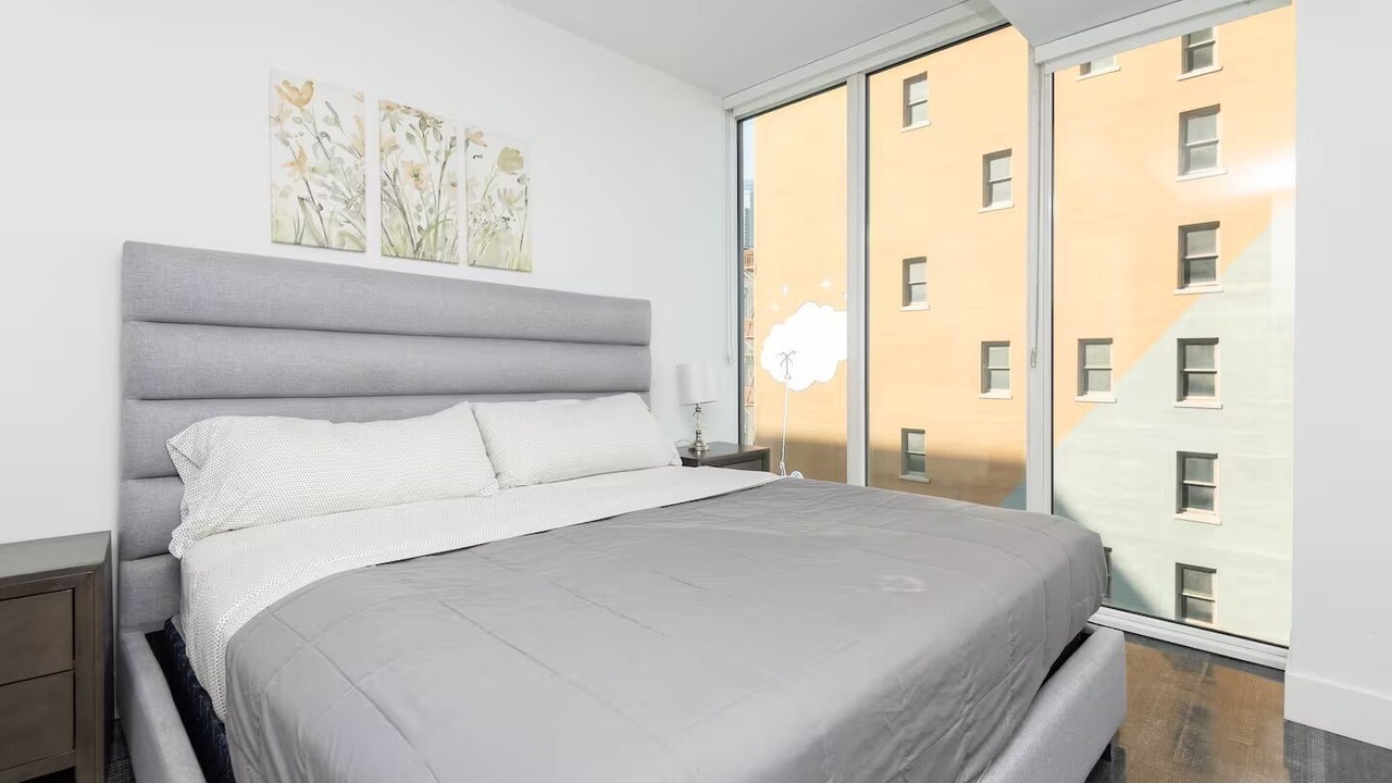 Photo of Bedroom in Downtown Los Angeles