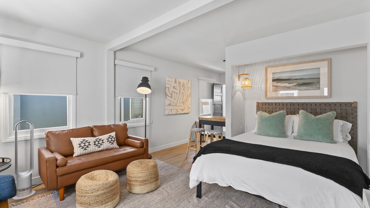 Photo of Bedroom in Balboa Island