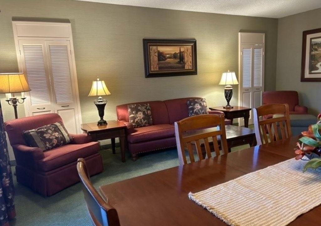 Photo of Livingroom in Raisin