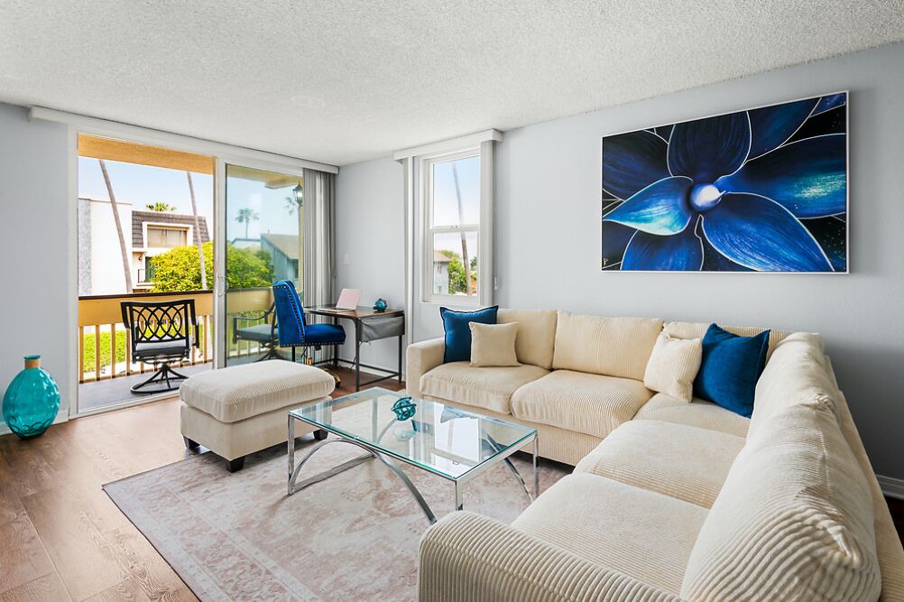 Photo of Livingroom in South Redondo