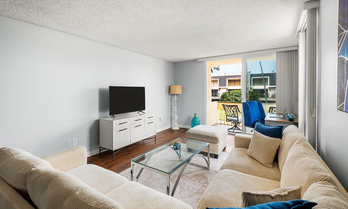 Photo of Livingroom in South Redondo