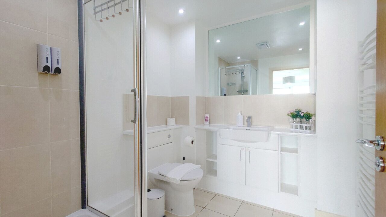 Photo of Bathroom in Newham