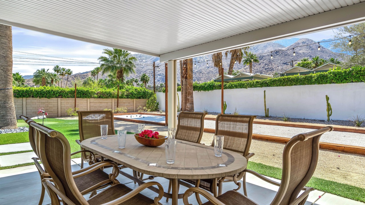 Photo of Outdoor in Little Tuscany