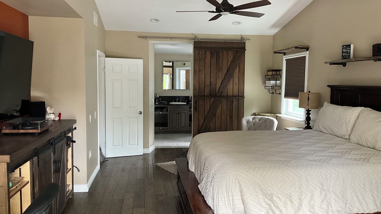 Photo of Bedroom in Guajome