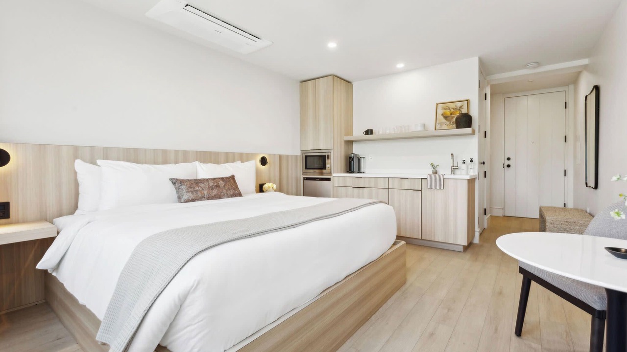 Photo of Bedroom in Laguna