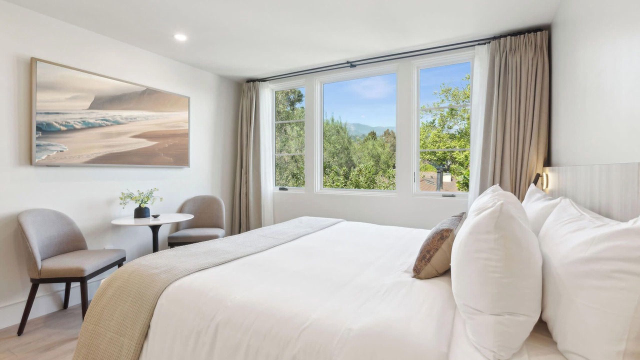 Photo of Bedroom in Laguna