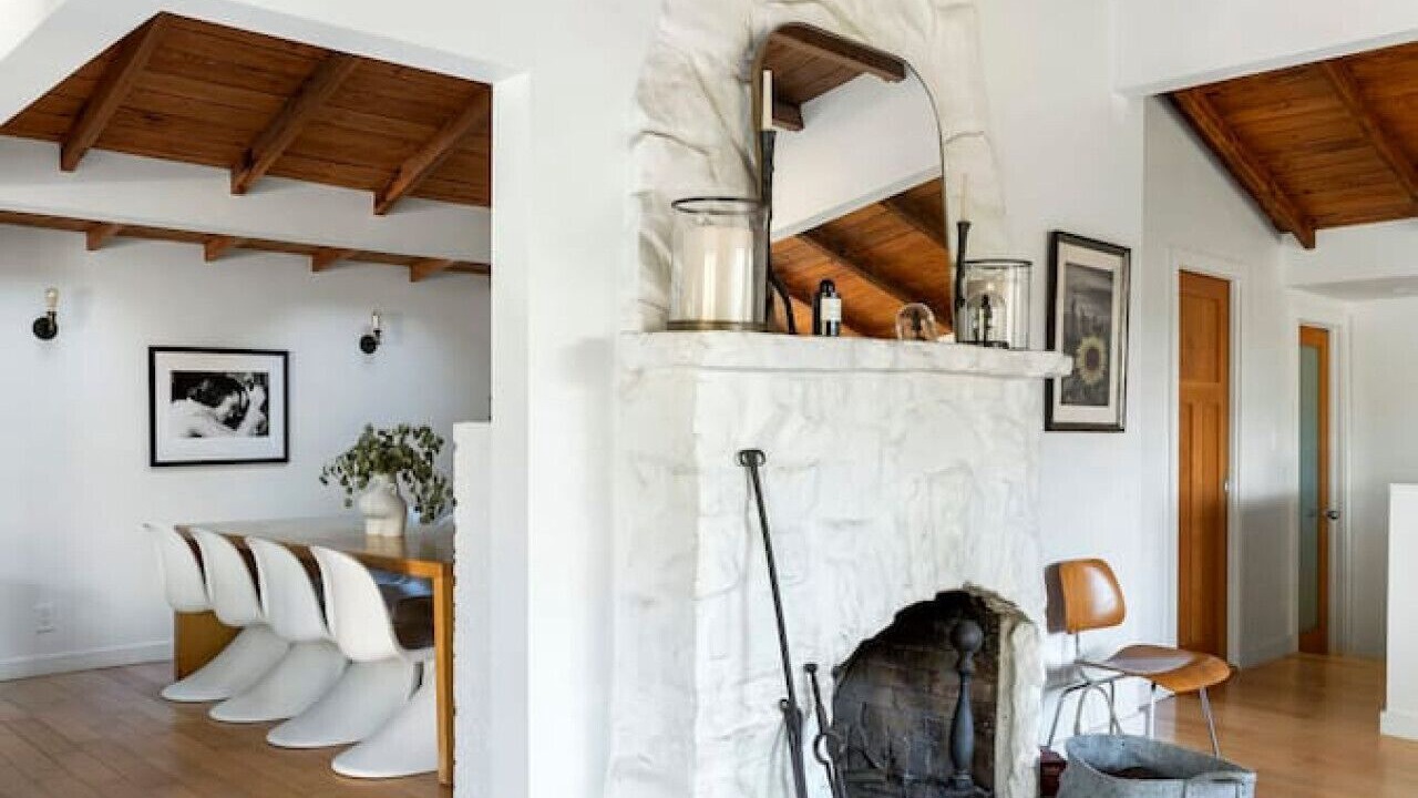 Photo of Livingroom in Topanga