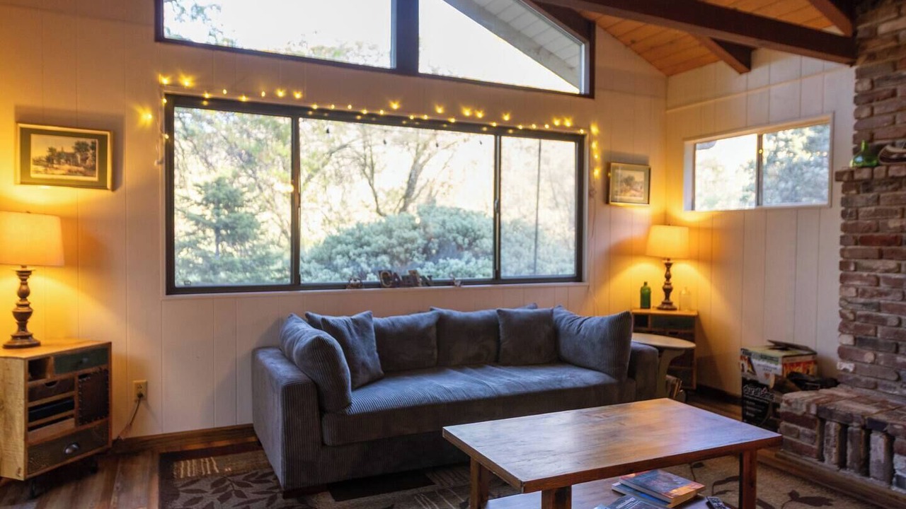 Photo of Livingroom in Camp Nelson