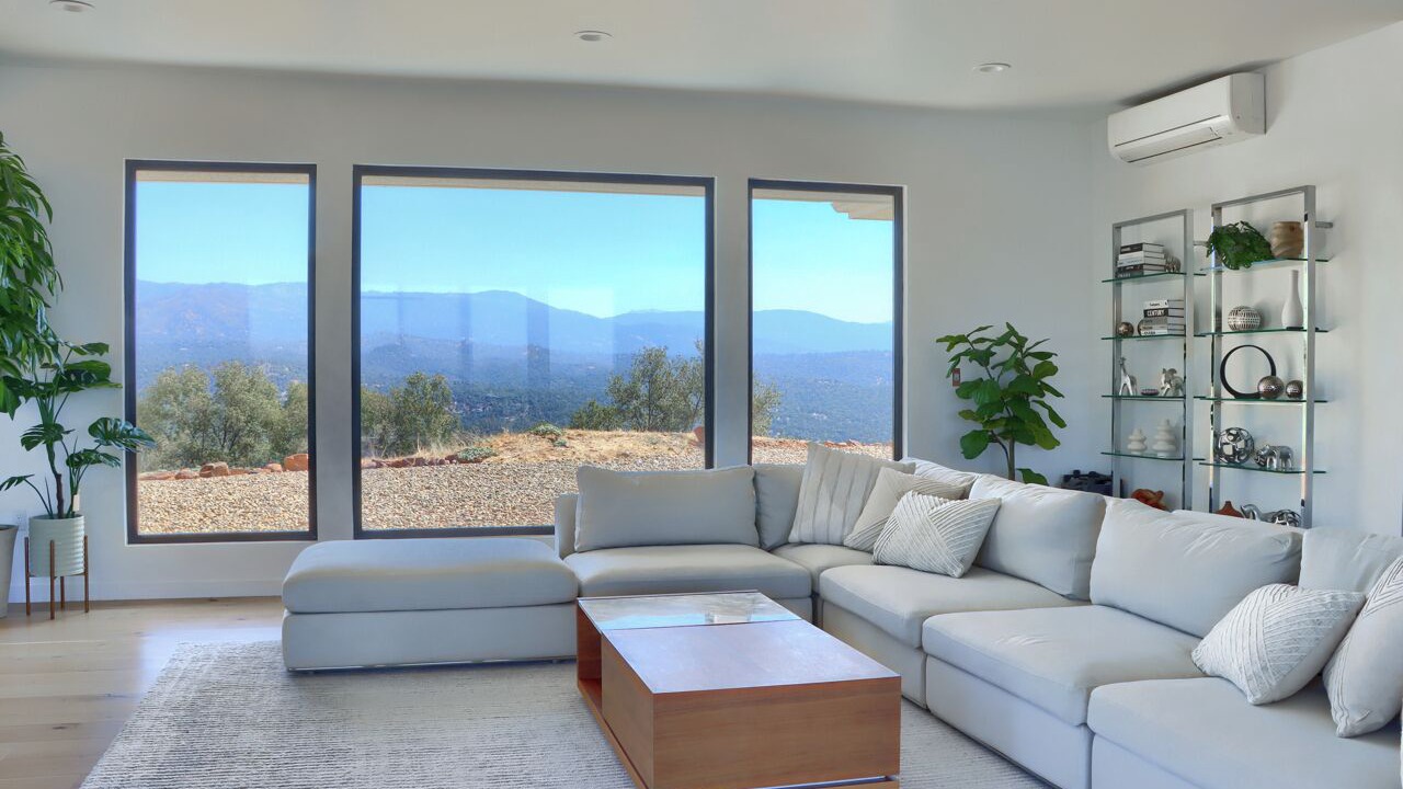 Photo of Livingroom in Mariposa