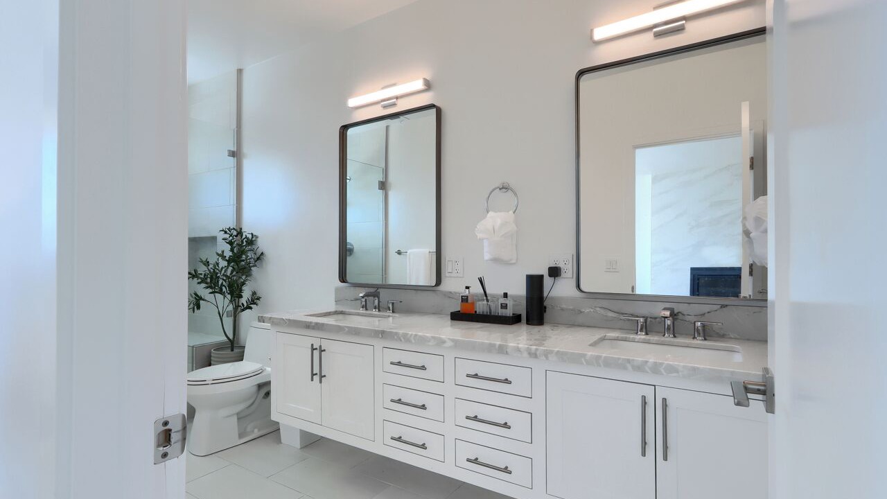 Photo of Bathroom in Mariposa