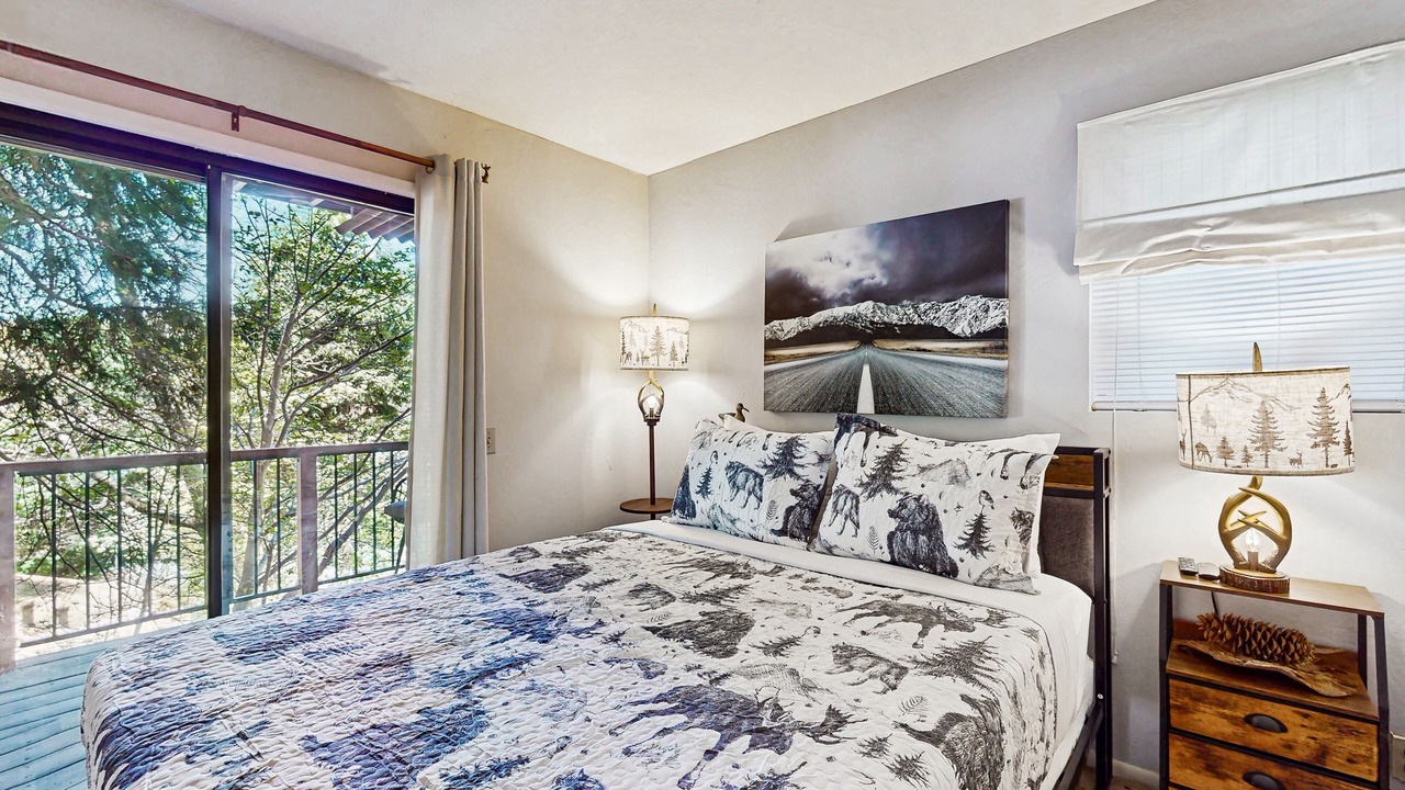 Photo of Bedroom in Arrowhead Villas