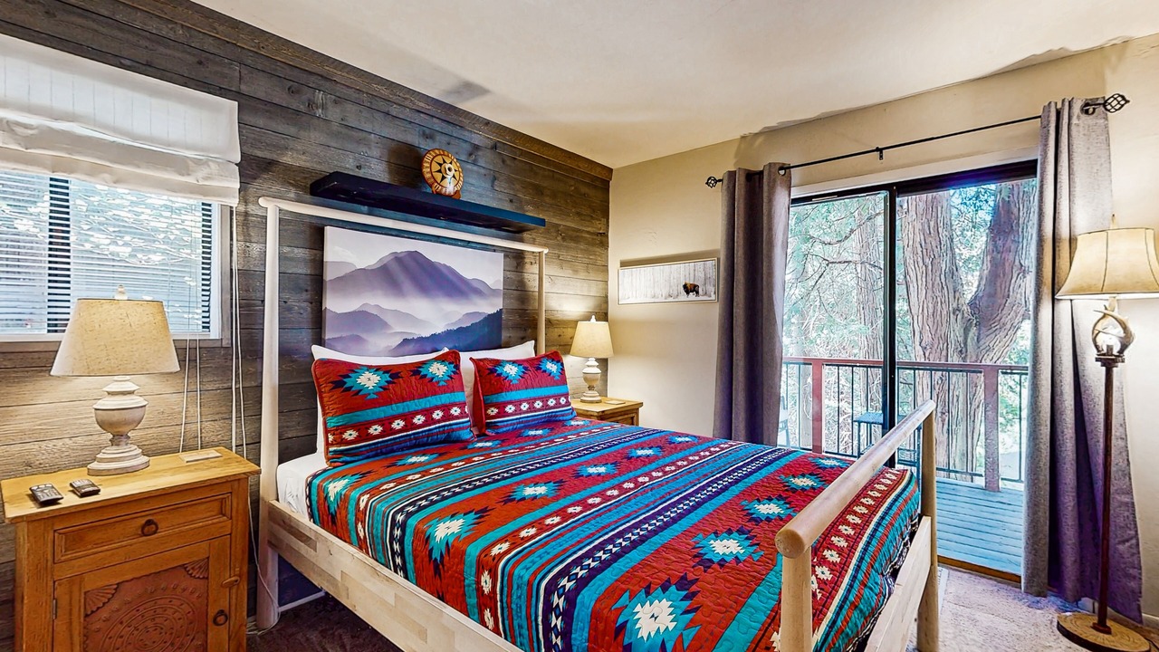Photo of Bedroom in Arrowhead Villas