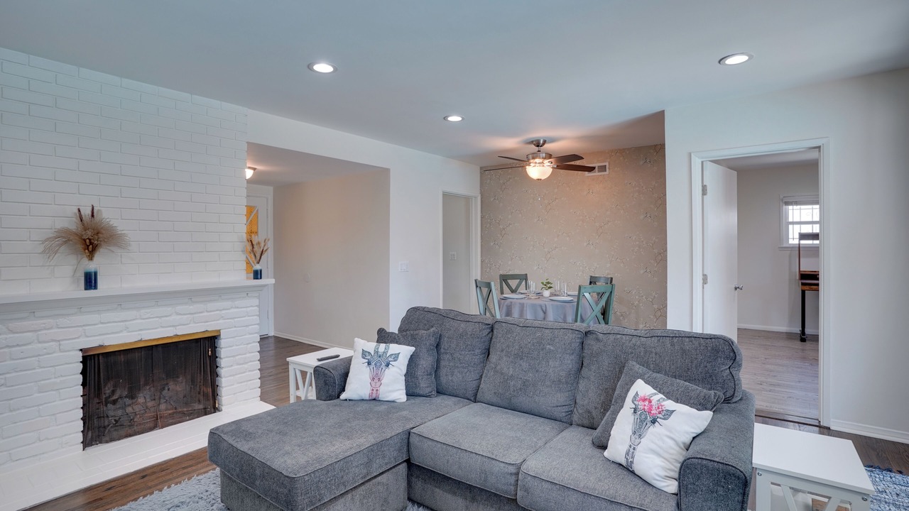 Photo of Livingroom in Inglewood