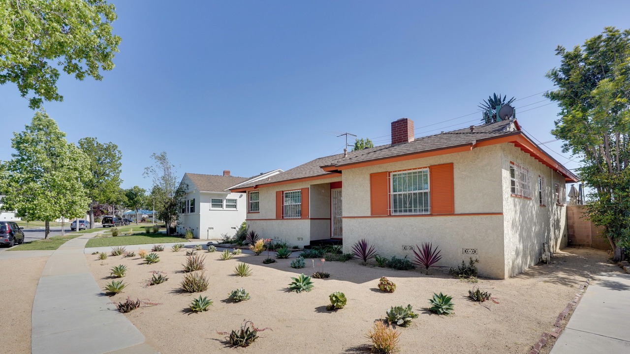 Photo of Outdoor in Inglewood