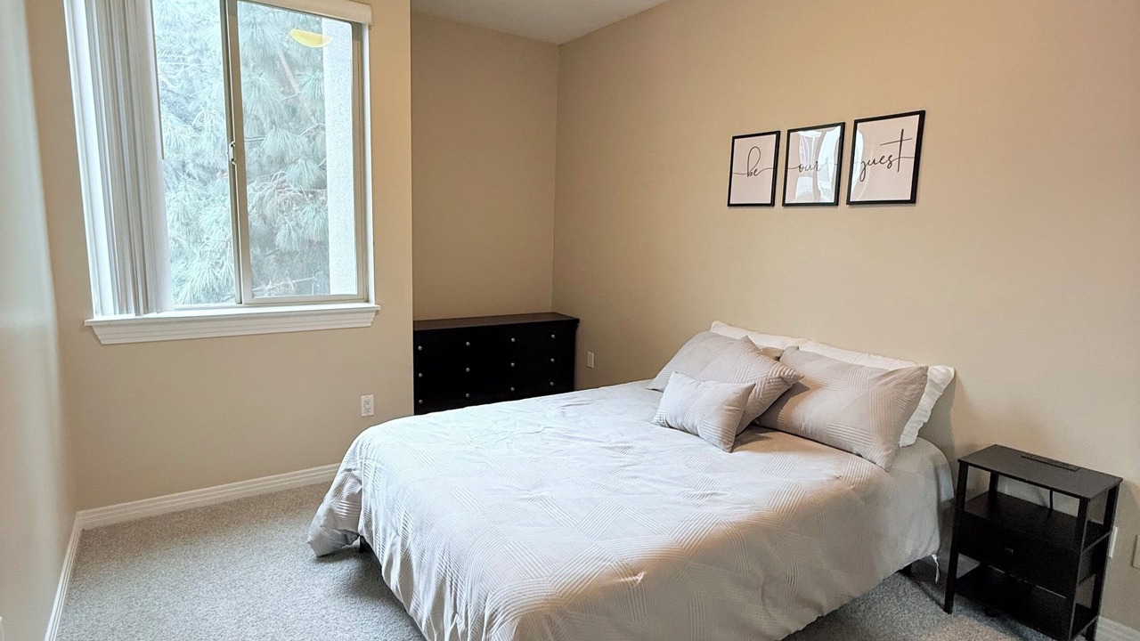 Photo of Bedroom in Vernon