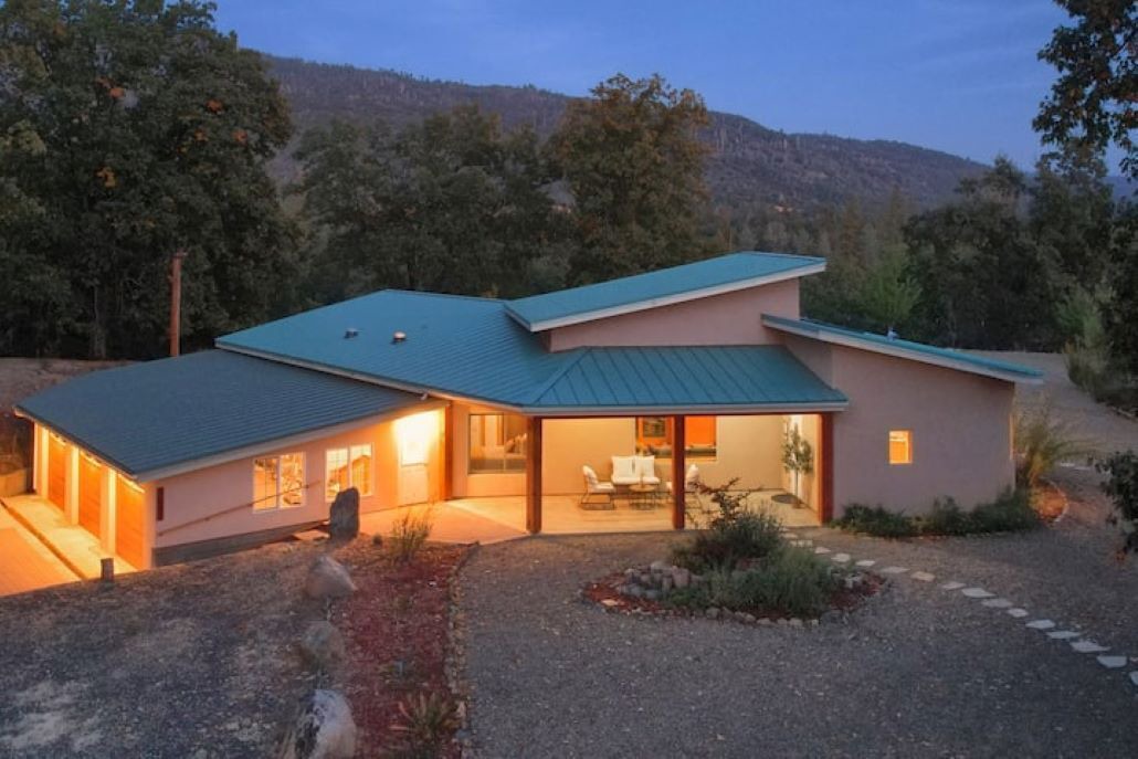 Photo of Outdoor in Mariposa