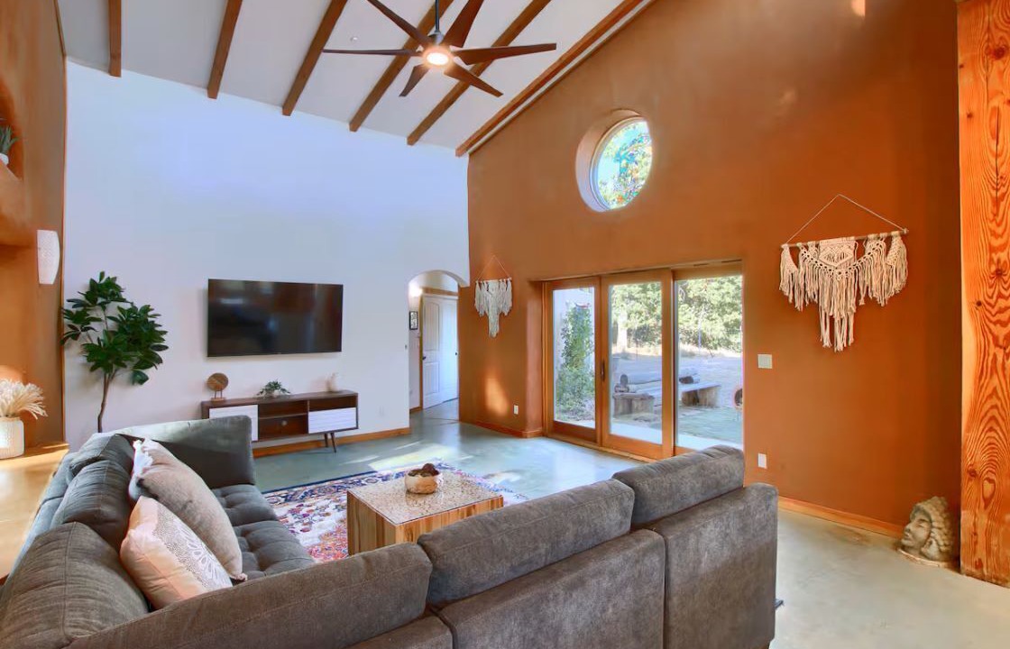 Photo of Livingroom in Mariposa